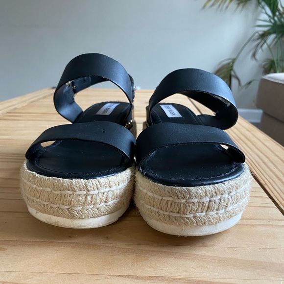 Steve Madden Platform Sandals - Picture 4 of 5
